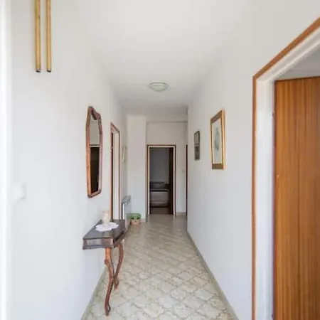 Tonci Apartman Supetar
