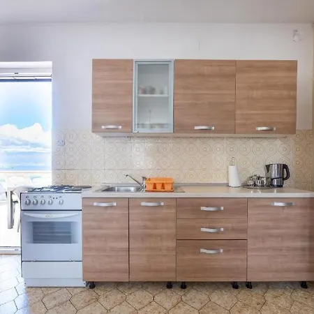 Tonci Apartman Supetar